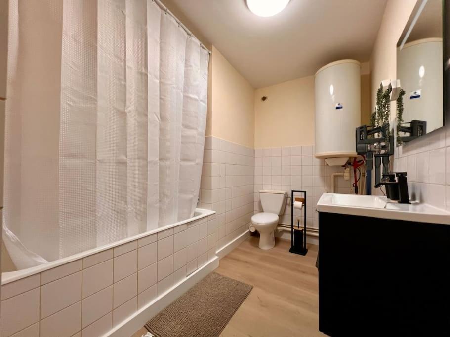 Appartement Climatise 4Prsn Au Pied De La Citadelle Besançon Esterno foto